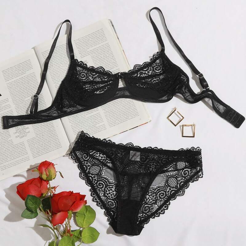 

Lace Scallop Lingerie Set, Black