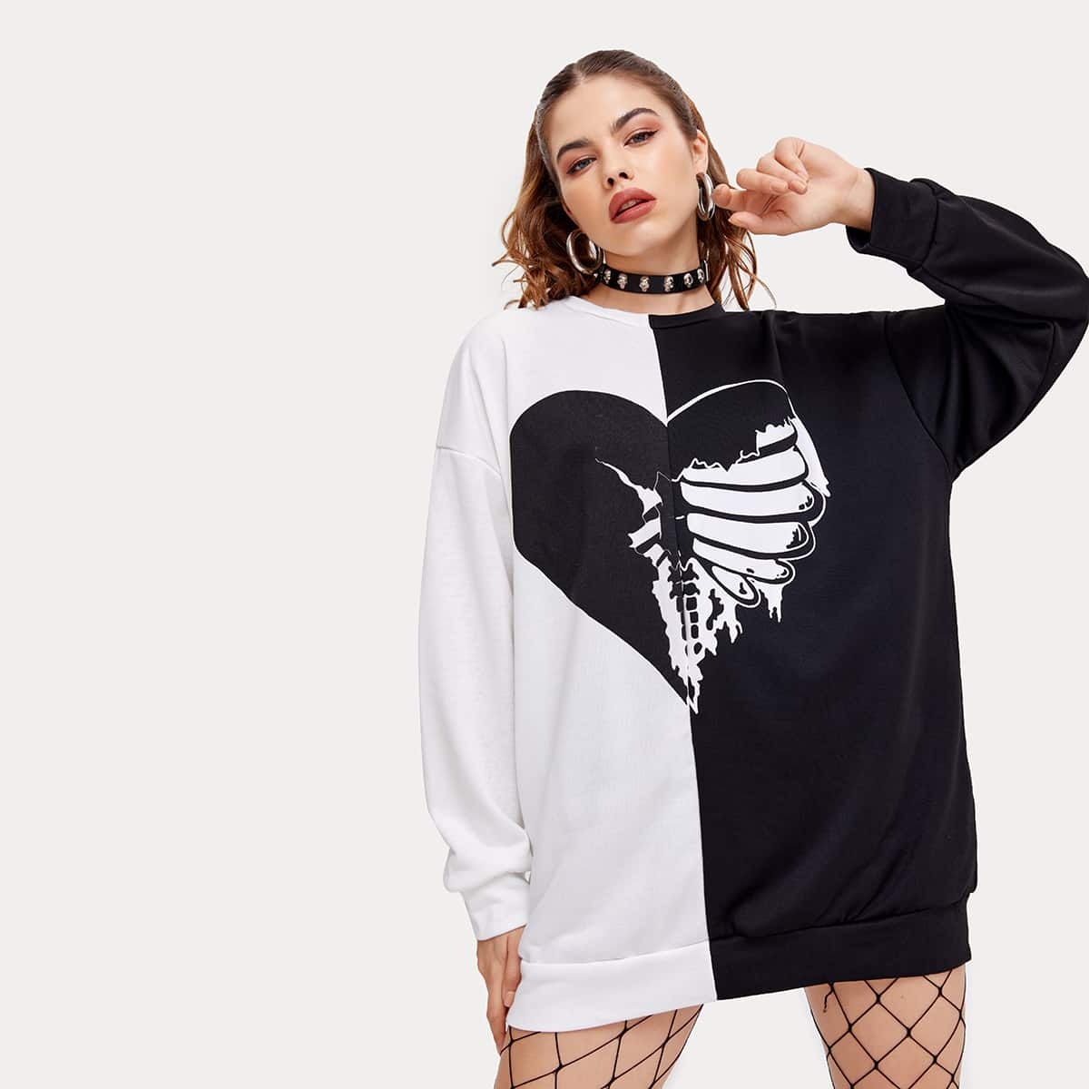 

Heart & Skeleton Print Color Block Sweatshirt, Black and white