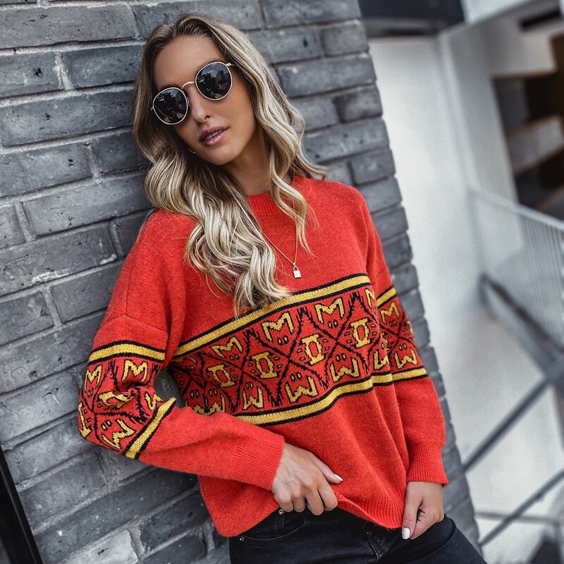 

Argyle And Letter Pattern Sweater, Red