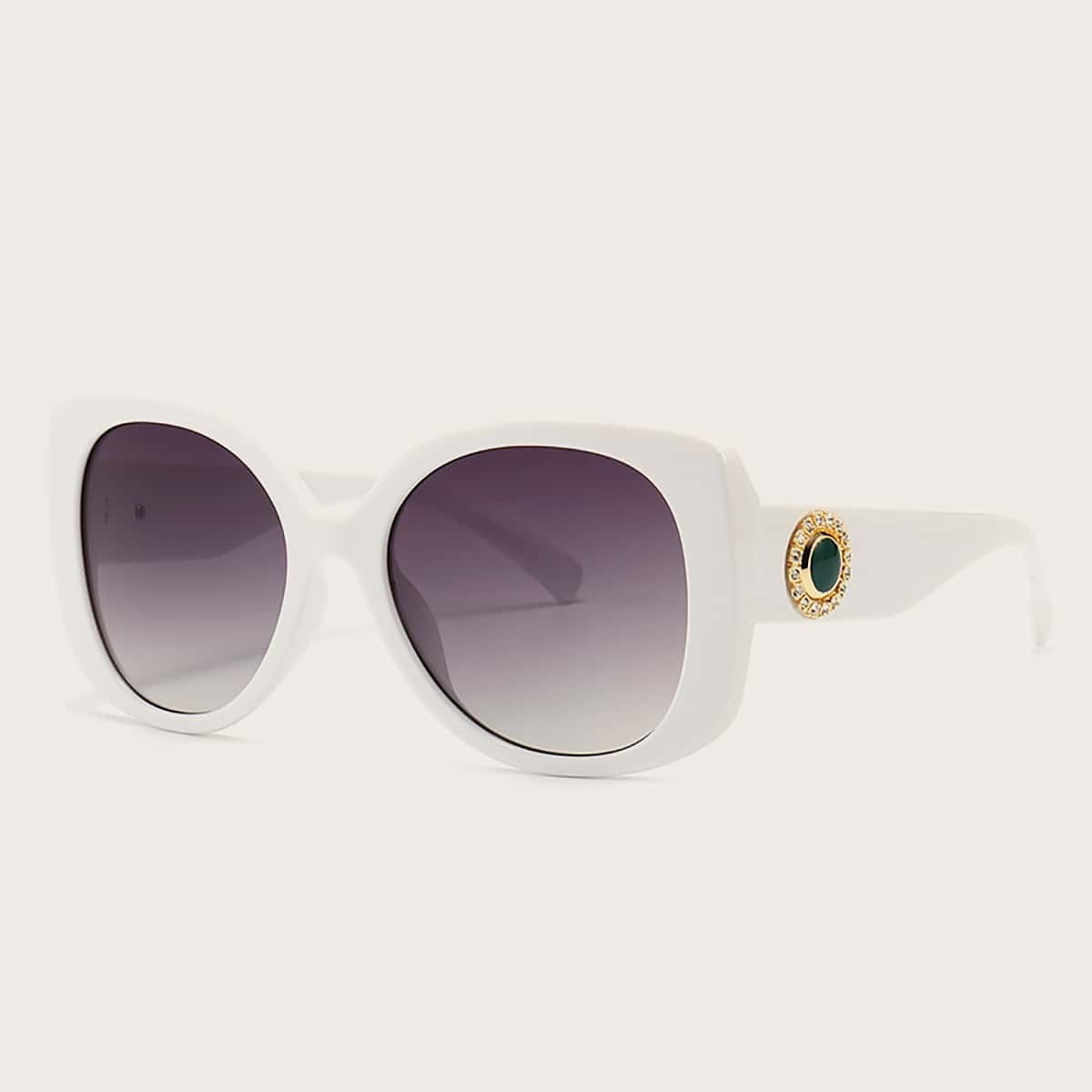 

Tinted Lens Sunglasses