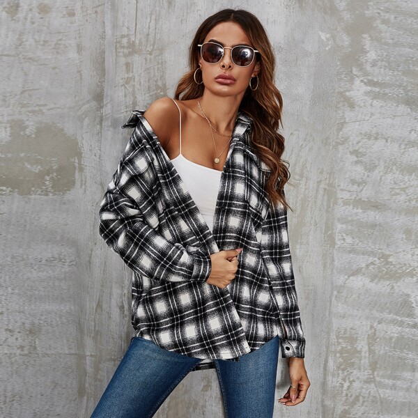 

Plaid Flap Pocket Drop Shoulder Overcoat, Black and white