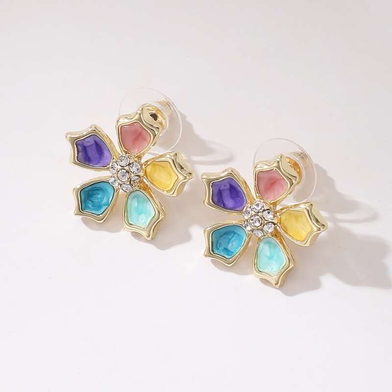

Rhinestone Decor Flower Stud Earrings, Multicolor