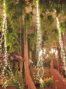 1入組10公尺/33英尺200顆LED 8種模式銅線電池操作串燈，創意LED瀑布柳藤形狀串燈，適於室內/室外花園、庭院、婚禮、商店、節日裝飾，拍攝背景設置。附送遙控器的禮物。 - 黃色 - 查看 9