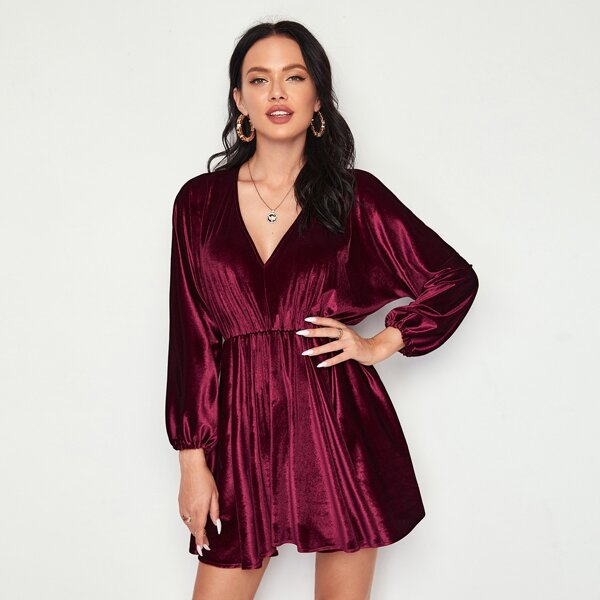 

Velvet Plunging Batwing Sleeve Dress, Maroon