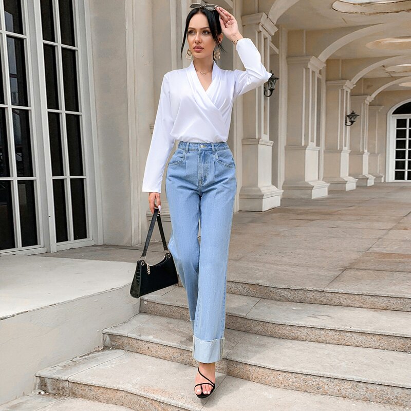 

Light Wash High Waist Straight Jeans