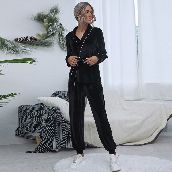 

Contrast Piping Belted Velvet Top & Pants, Black