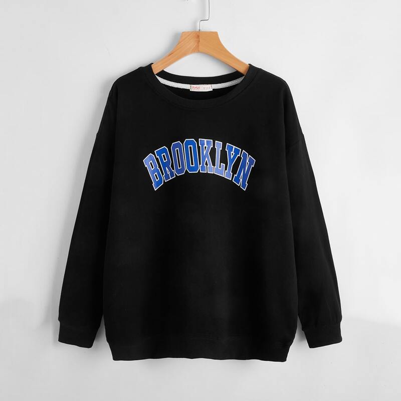 

Letter Graphic Sweatshirt, Black