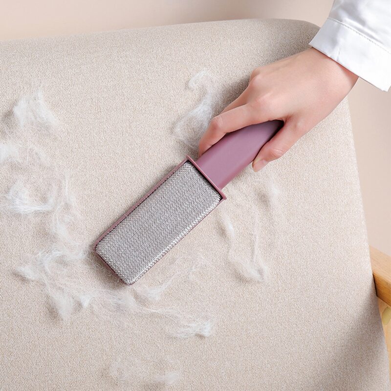 

1pc Portable Clothing Dust Brush, Pink