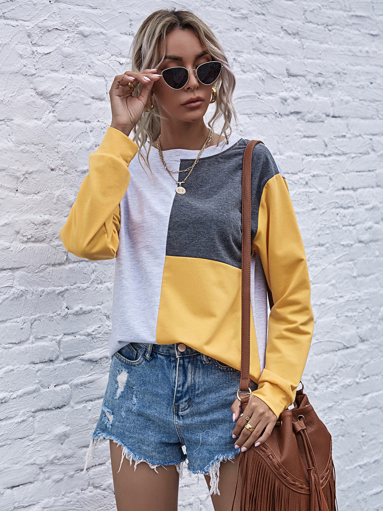 Drop Shoulder Colorblock Sweatshirt thumbnail