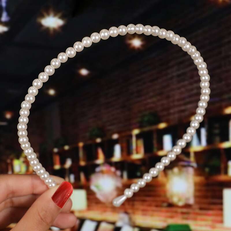 

Faux Pearls Hair Hoop, White