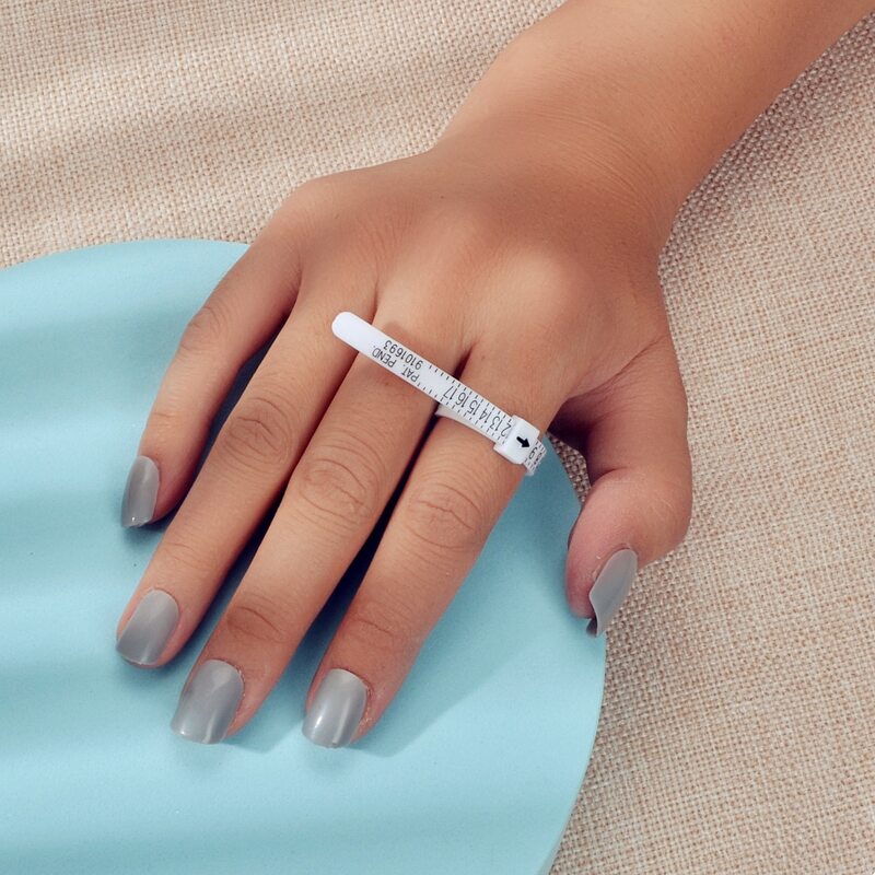 

Ruler Design Ring, White