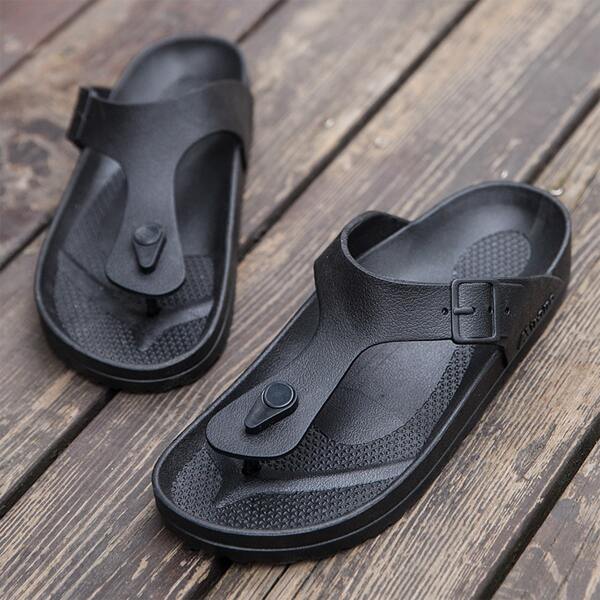 

Buckle Decor Flip Flops, Black