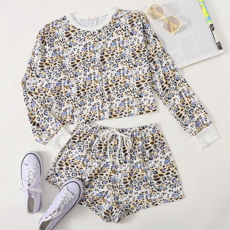 

Leopard Print Tie Front Shorts Lounge Set, Multicolor