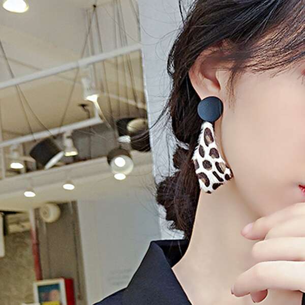 

Leopard Pattern Geometric Drop Earrings, Multicolor