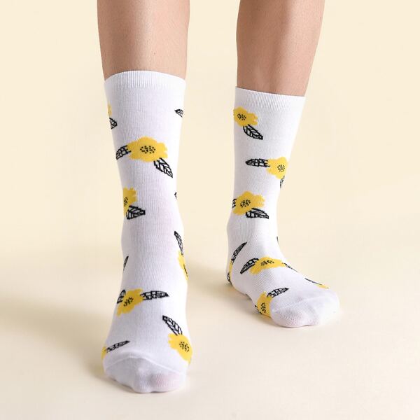 

Flower Pattern Socks, White