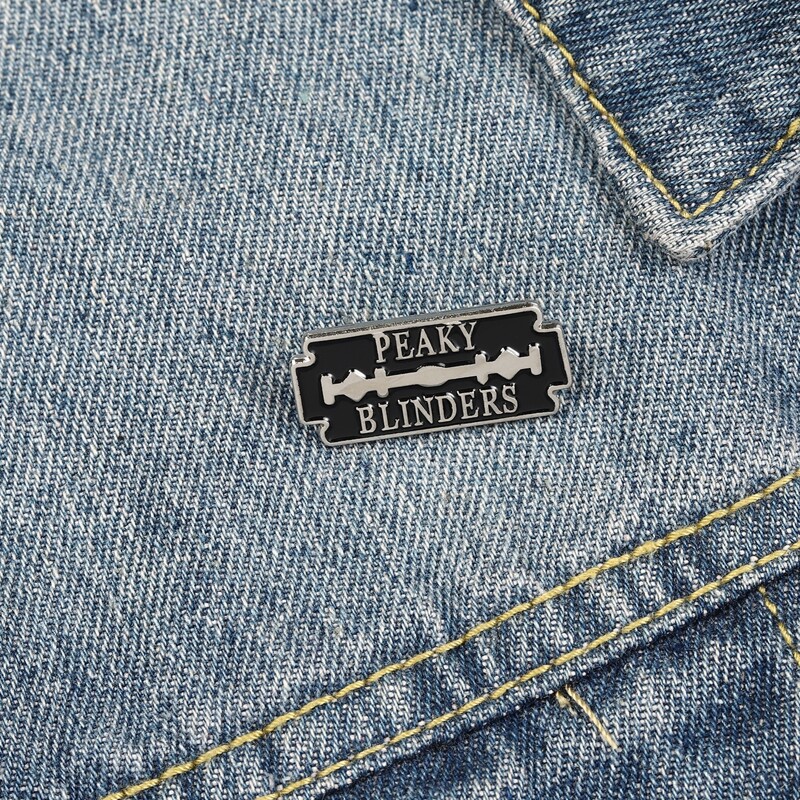 

Razor Blade Design Brooch, Multicolor