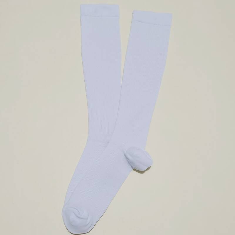 

1pair Solid Over The Calf Socks, White