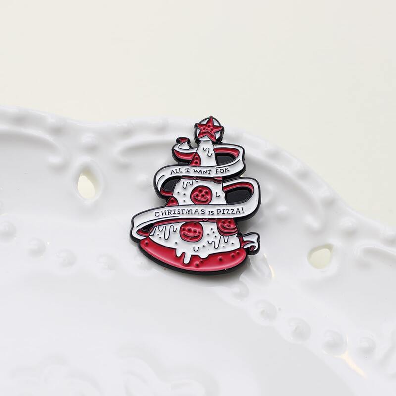 

Christmas Pizza Design Brooch, Multicolor