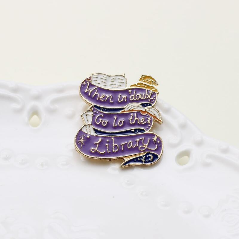 

Slogan Design Brooch, Purple