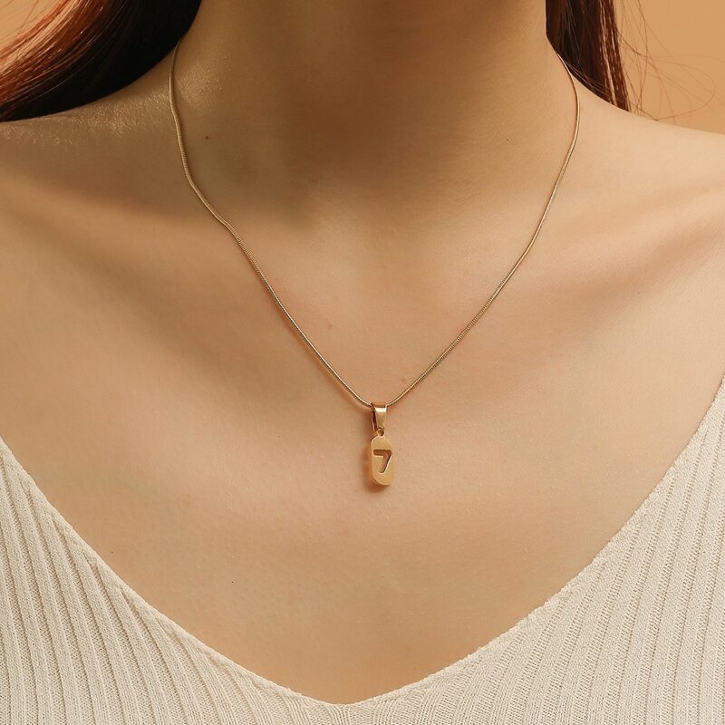

Irregular Metal Pendant Necklace, Gold