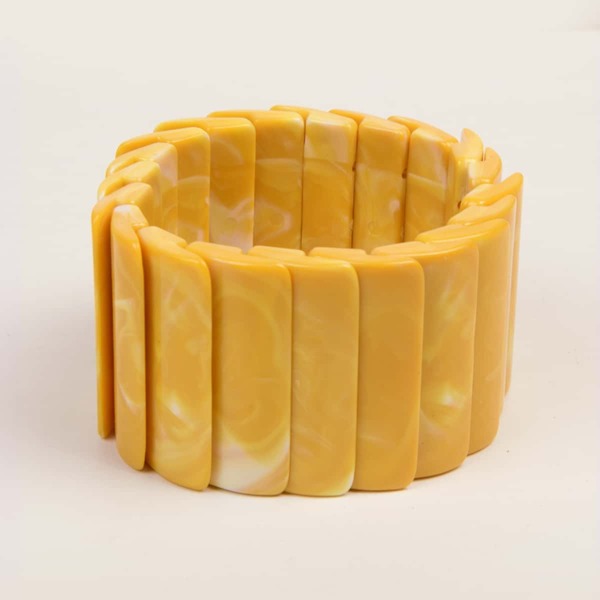 

1pc Resin Bracelet, Yellow