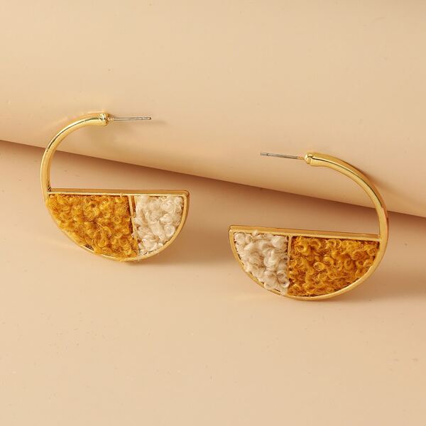 

Geo Design Stud Earrings, Multicolor