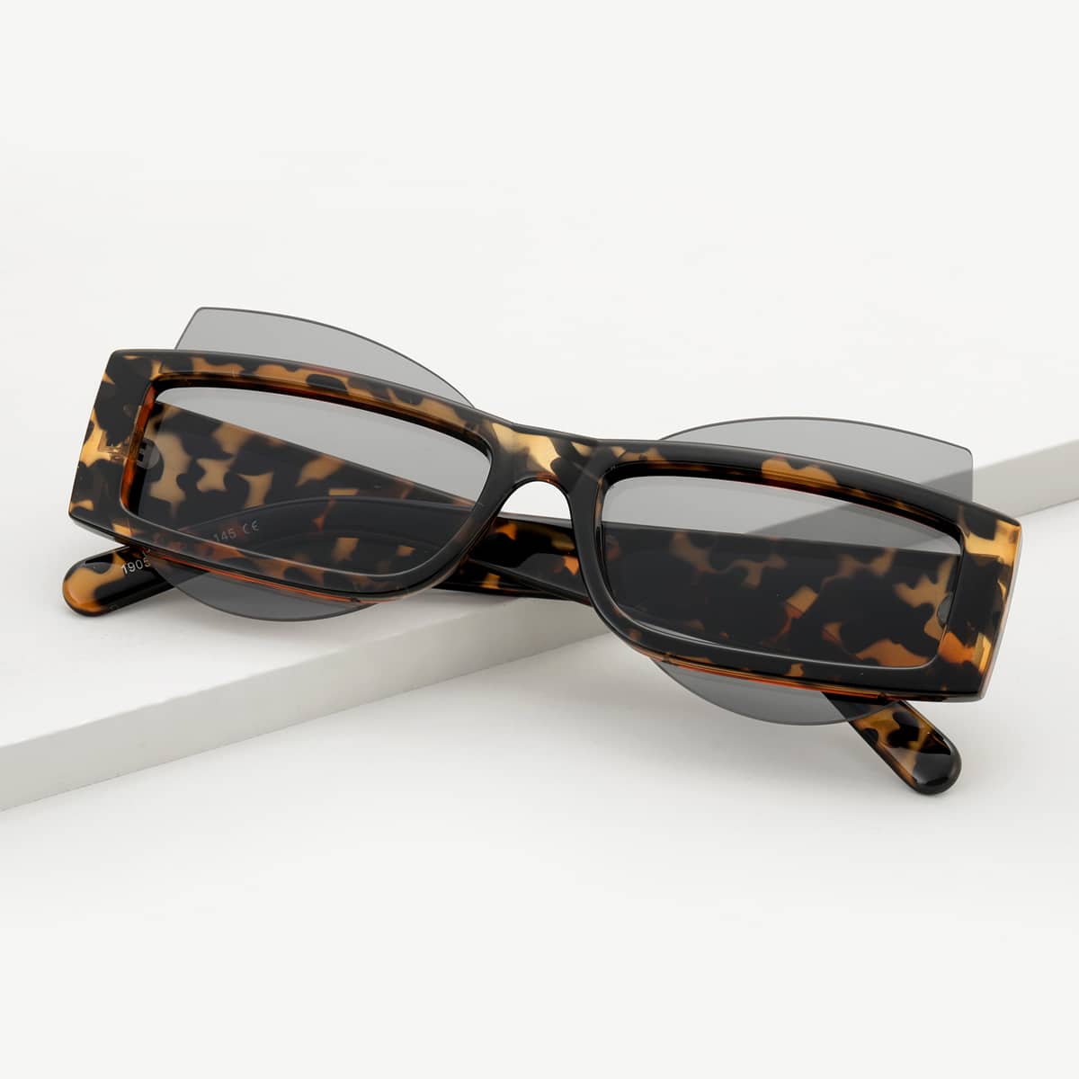 

Guys Irregular Sunglasses, Multicolor