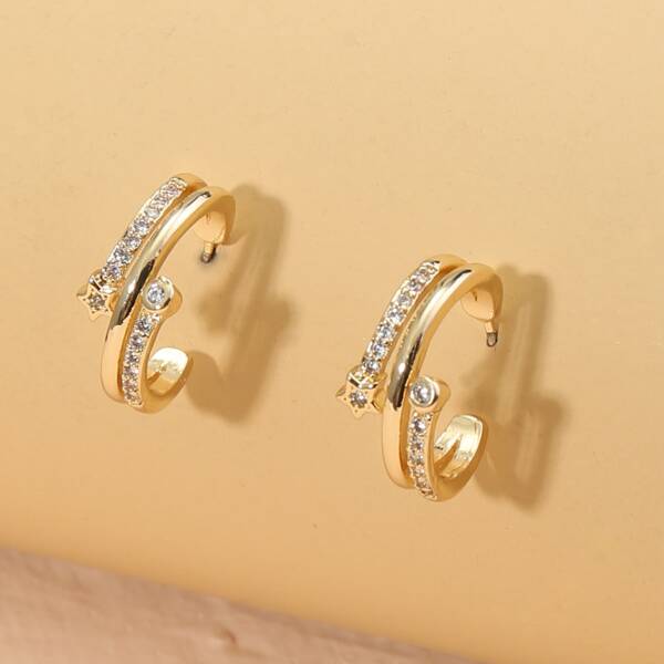 

Rhinestone Decor Cuff Hoop Earrings, Gold