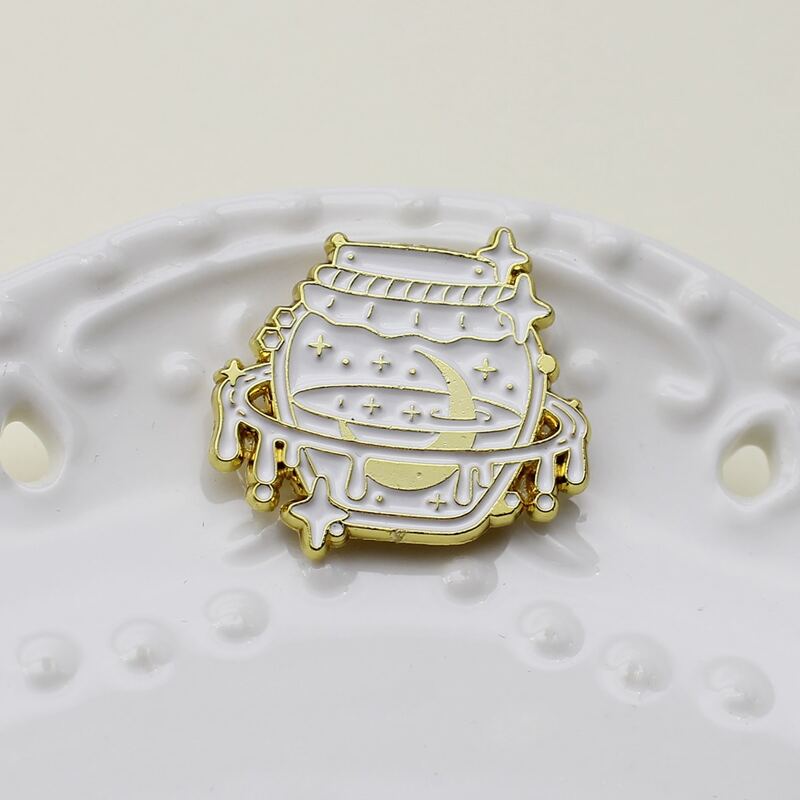 

Star Moon Design Brooch, White
