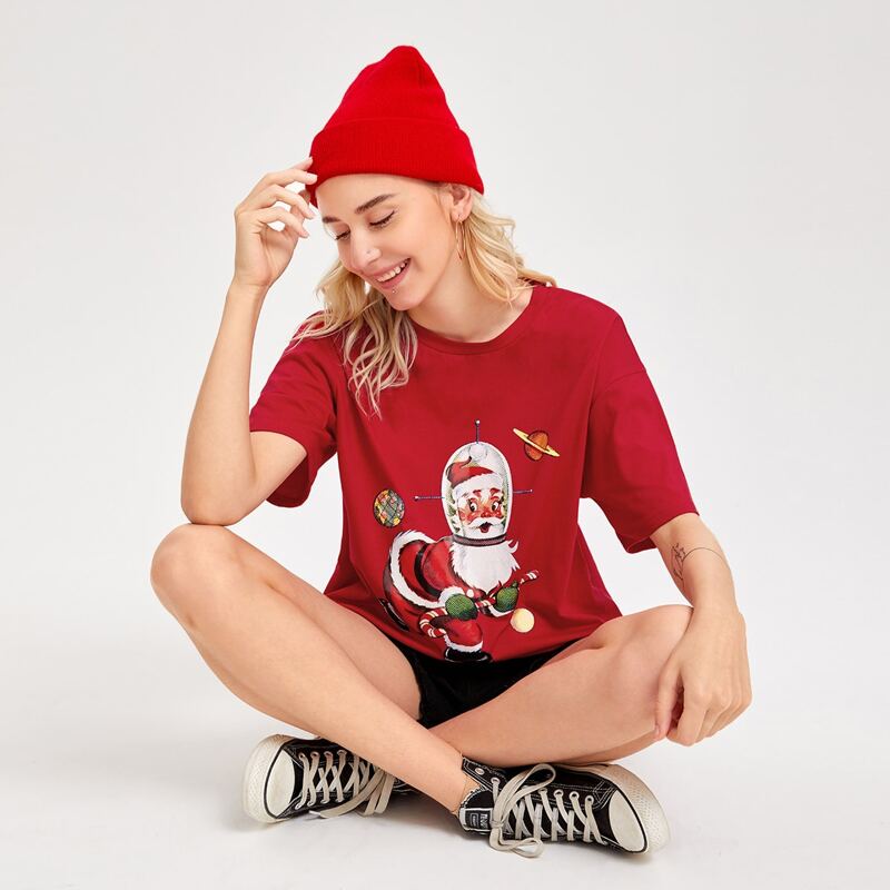 

Christmas Santa Claus Graphic Oversized Tee, Red