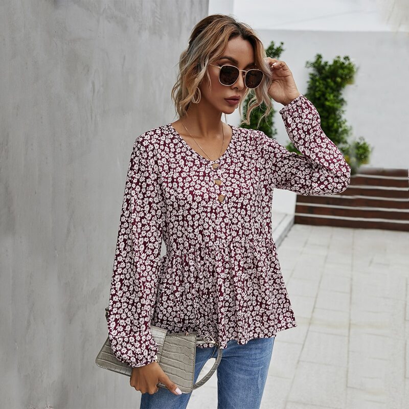 

Ditsy Floral Ruffle Hem Top, Red and white