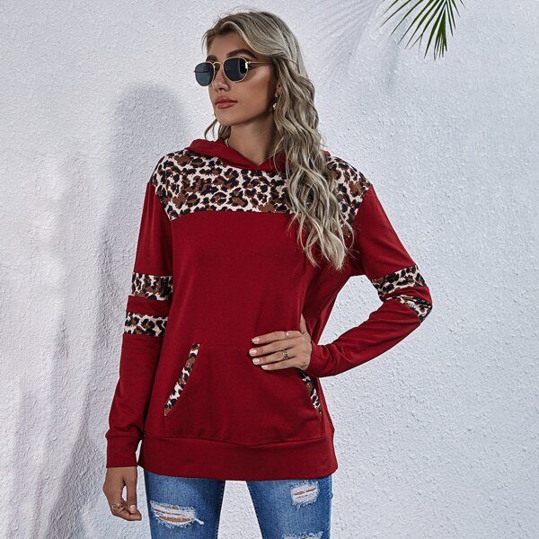 

Kangaroo Pocket Leopard Hoodie, Burgundy