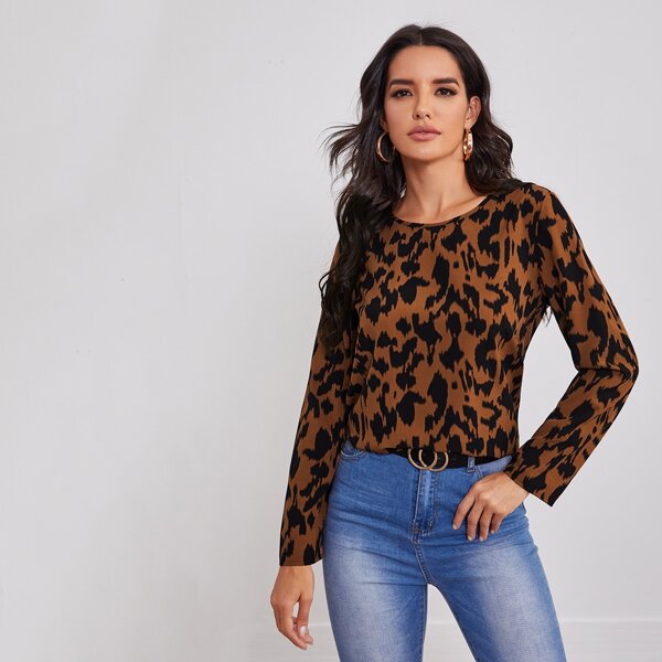 

Allover Print Top, Multicolor