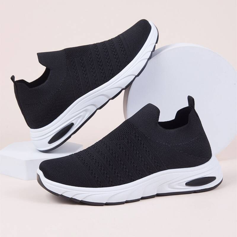 

Wide Fit Slip On Sneakers, Black