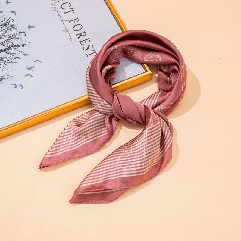 

Striped Pattern Bandana, Pink
