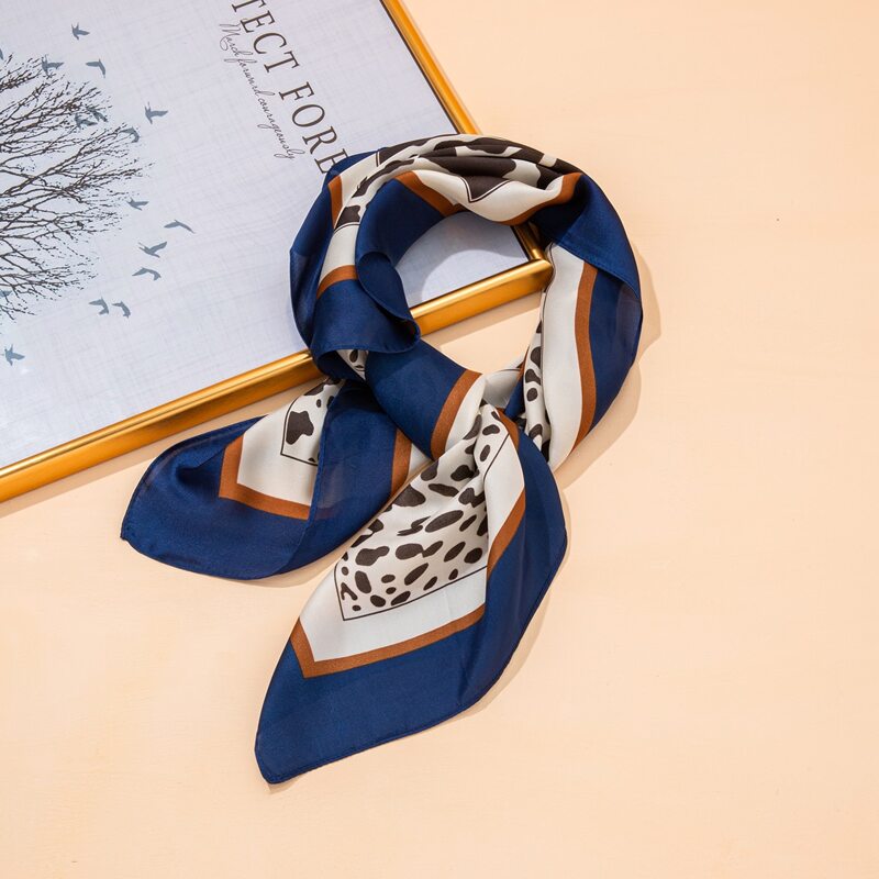 

Leopard Print Bandana, Navy blue