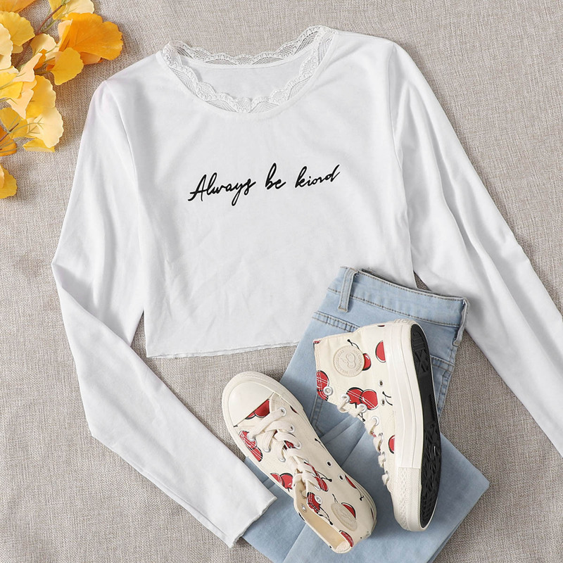 

Letter Contrast Lace Crop Tee, White