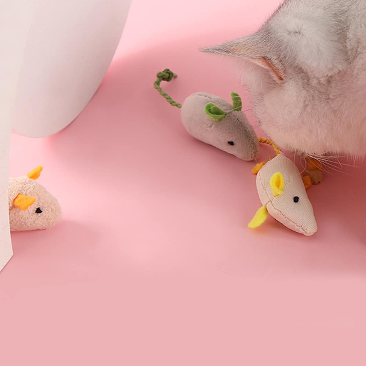

3pcs Plush Mouse Shaped Cat Toy, Multicolor
