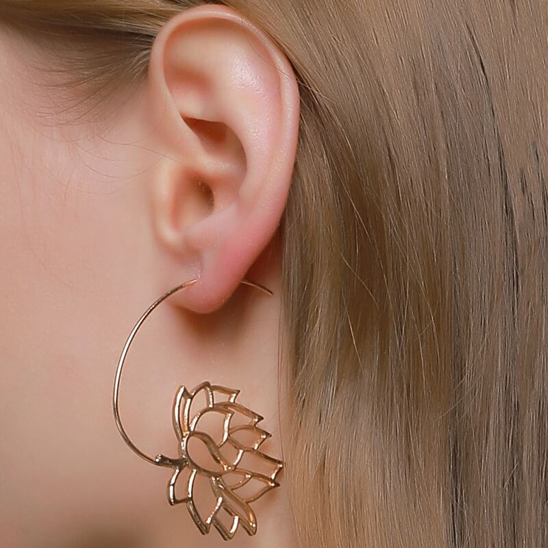 

Lotus Decor Earrings, Gold