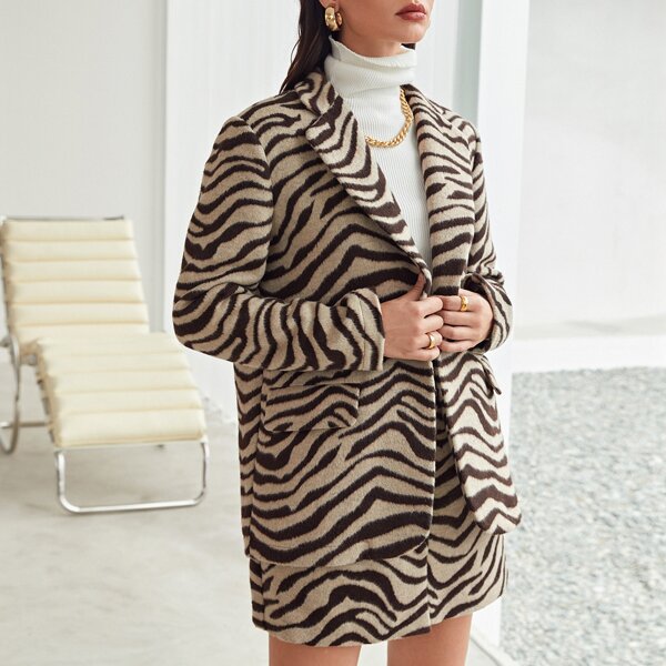 

Notched Collar Zebra Striped Blazer, Multicolor