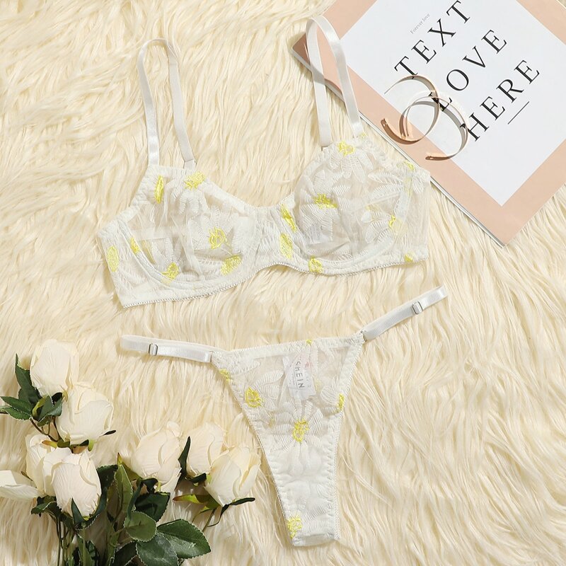 

Floral Embroidered Mesh Underwire Lingerie Set, White
