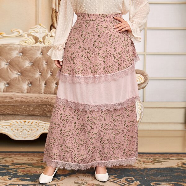 

Plus Plants Print Contrast Lace Tiered Skirt, Dusty pink