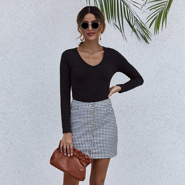 

High Waist Buttoned Gingham Skirt, Black and white
