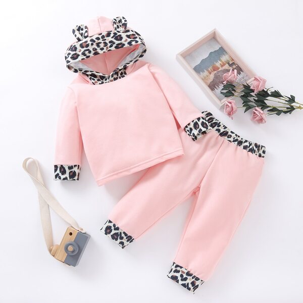 

Baby Girl 3D Ear Design Leopard Panel Hoodie & Pants Set, Baby pink