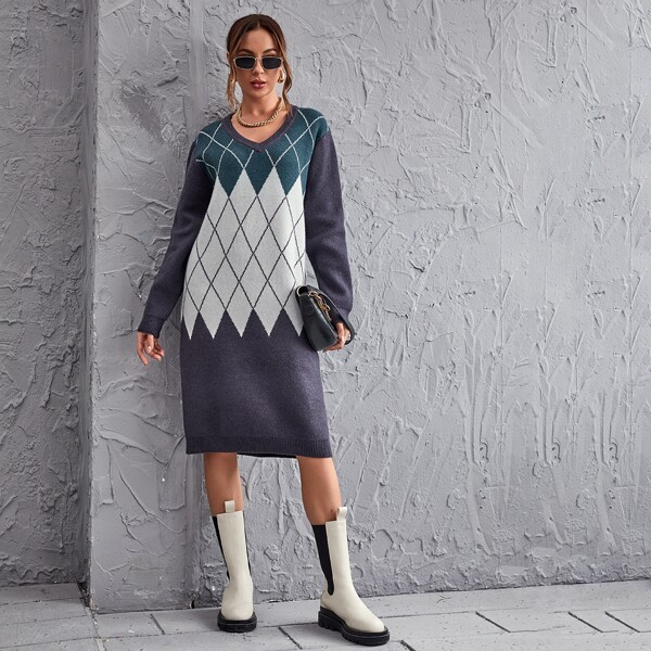 

Drop Shoulder Argyle Pattern Sweater Dress, Multicolor