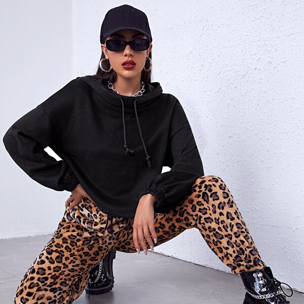 

Drop Shoulder Solid Drawstring Hoodie, Black