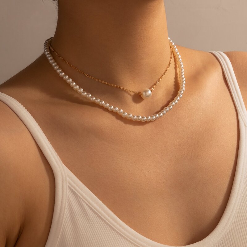 

1pc Faux Pearl Necklace, Gold