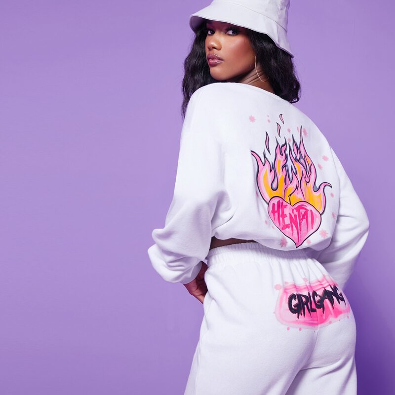 

Drop Shoulder Letter & Fire Print Pullover, White