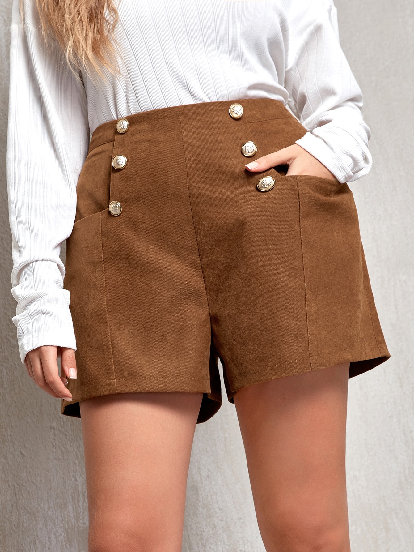 Plus High Waist Double Button Shorts thumbnail