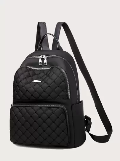 Gesteppter Rucksack mit gebogenem Oberteil